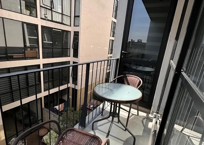 Modern And The Location Apartment